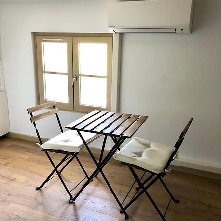Logement Neuf, Tout Confort, Au Coeur Du Village Saint Didier (Vaucluse) Exterior foto