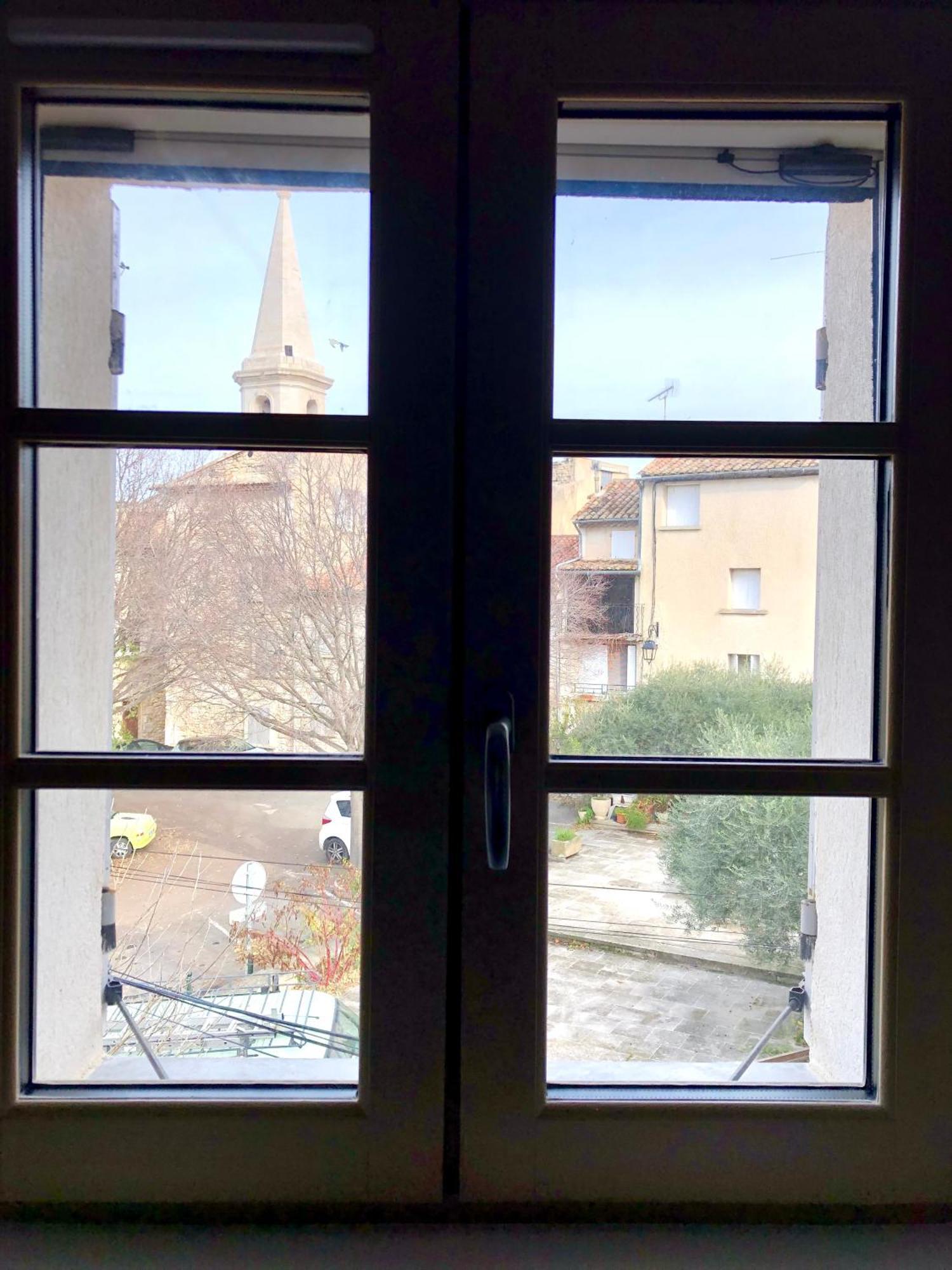 Logement Neuf, Tout Confort, Au Coeur Du Village Saint Didier (Vaucluse) Exterior foto