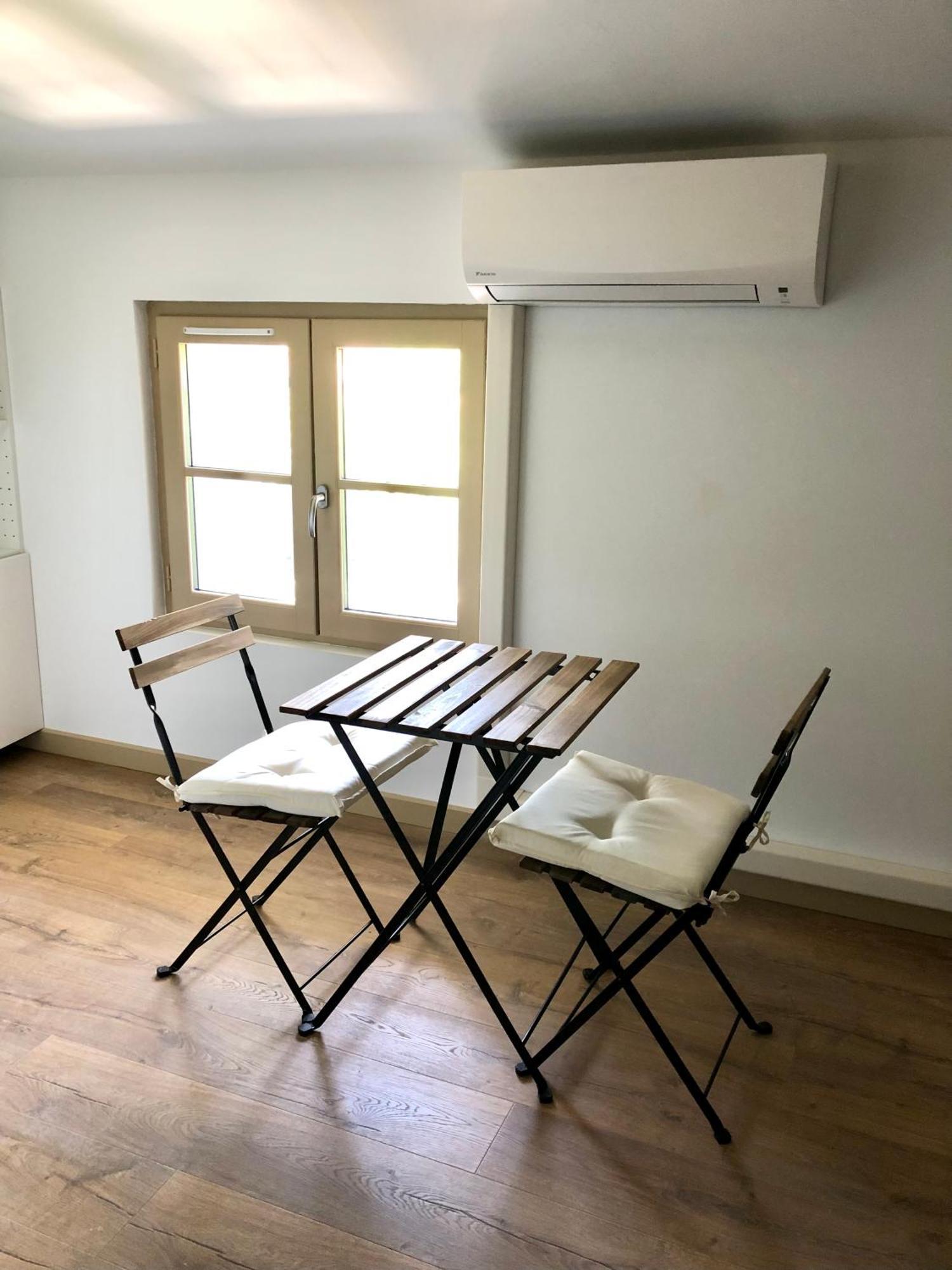 Logement Neuf, Tout Confort, Au Coeur Du Village Saint Didier (Vaucluse) Exterior foto